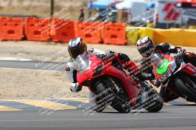 media/Apr-09-2022-SoCal Trackdays (Sat) [[c9e19a26ab]]/Turn 2 (1140am)/